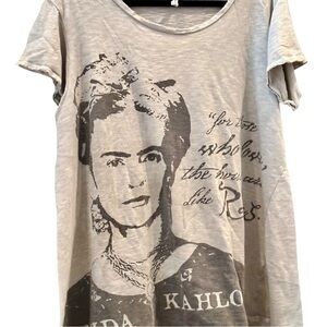 Magnolia Pearl Gray Graphic Tee